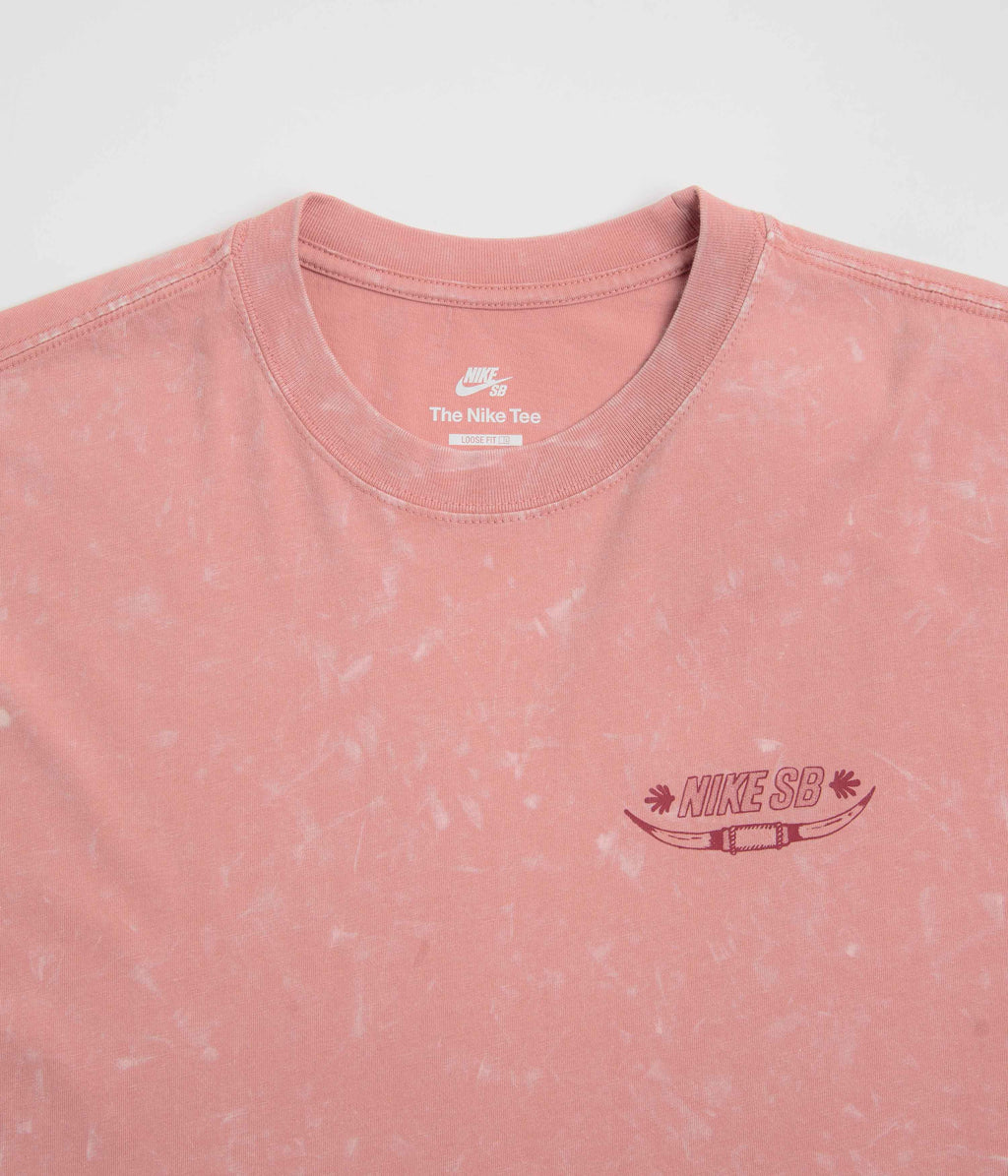 Nike SB Western Bee T-Shirt - Red Stardust