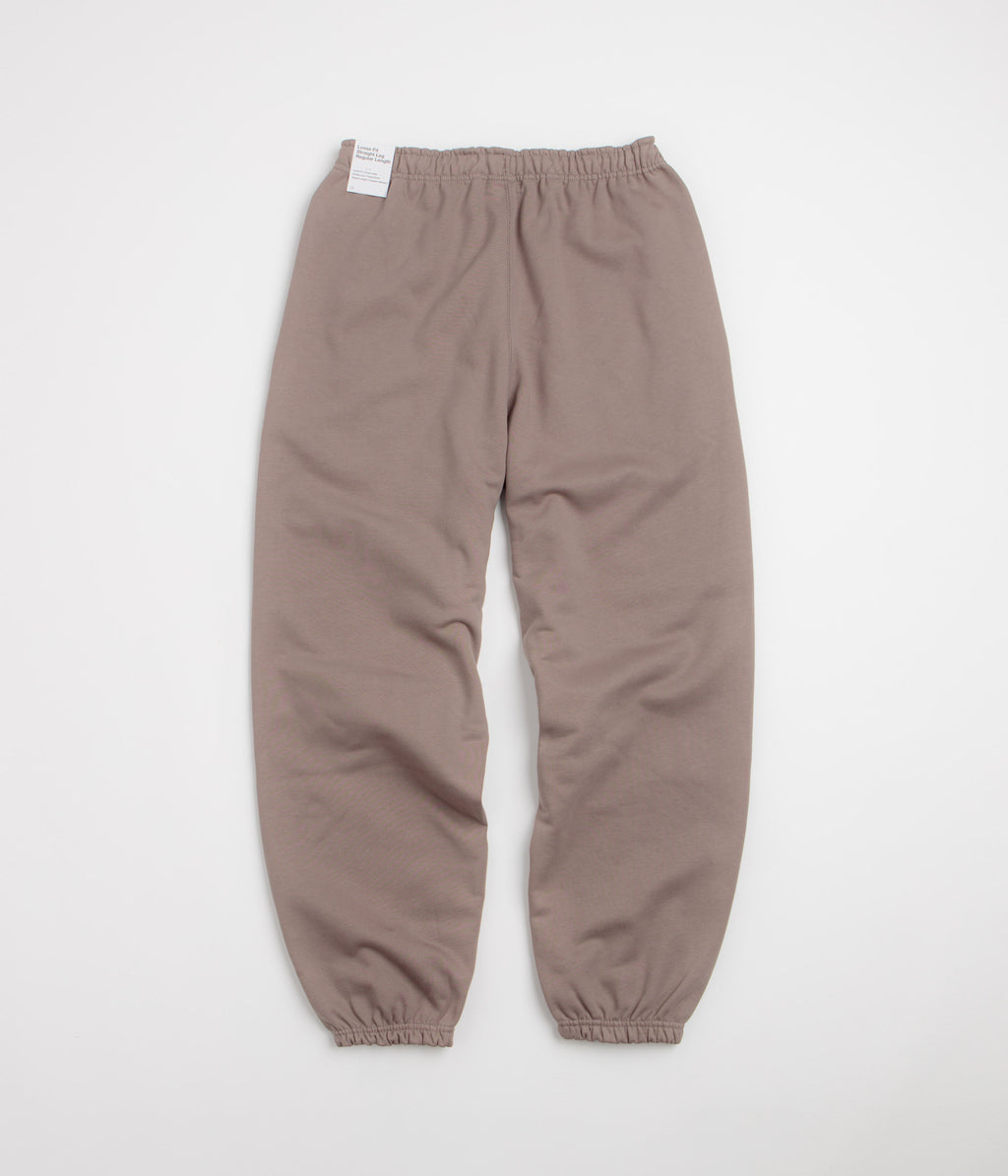 Nike Solo Swoosh Cuffed Sweatpants - Mink Brown / Mink Brown / White