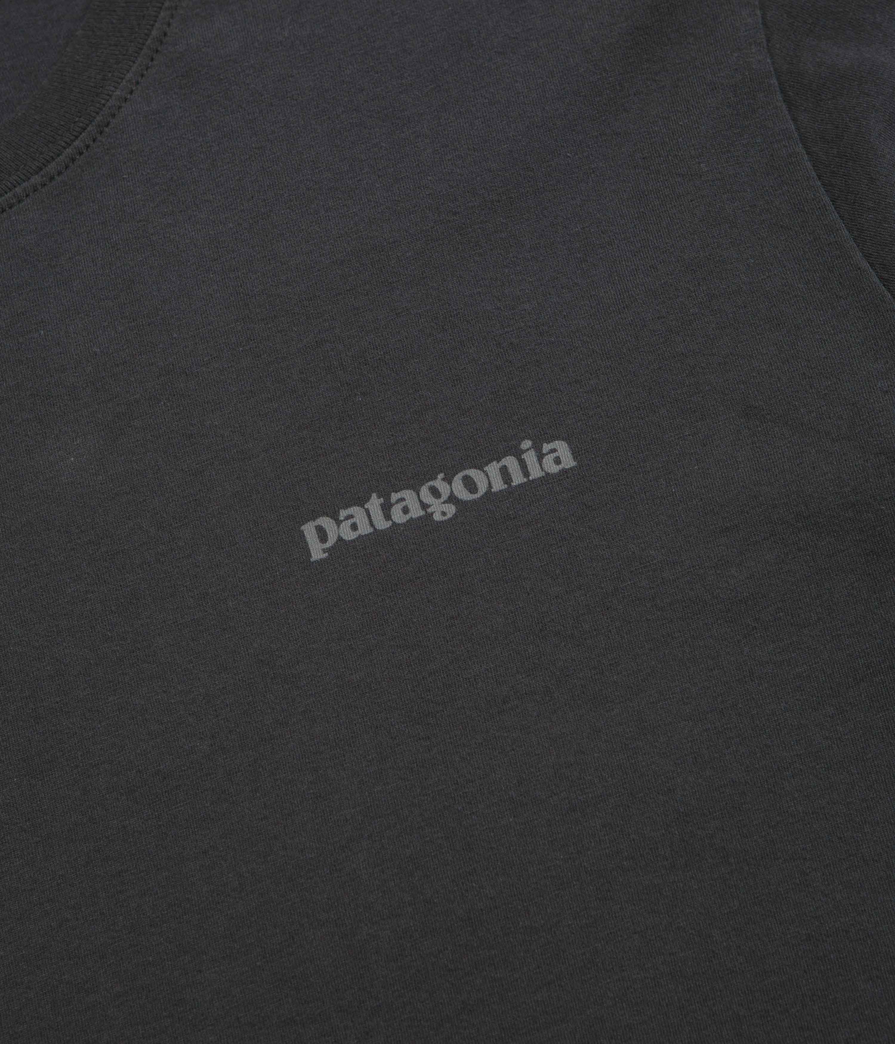 Patagonia P-6 Logo T-Shirt - Ink Black
